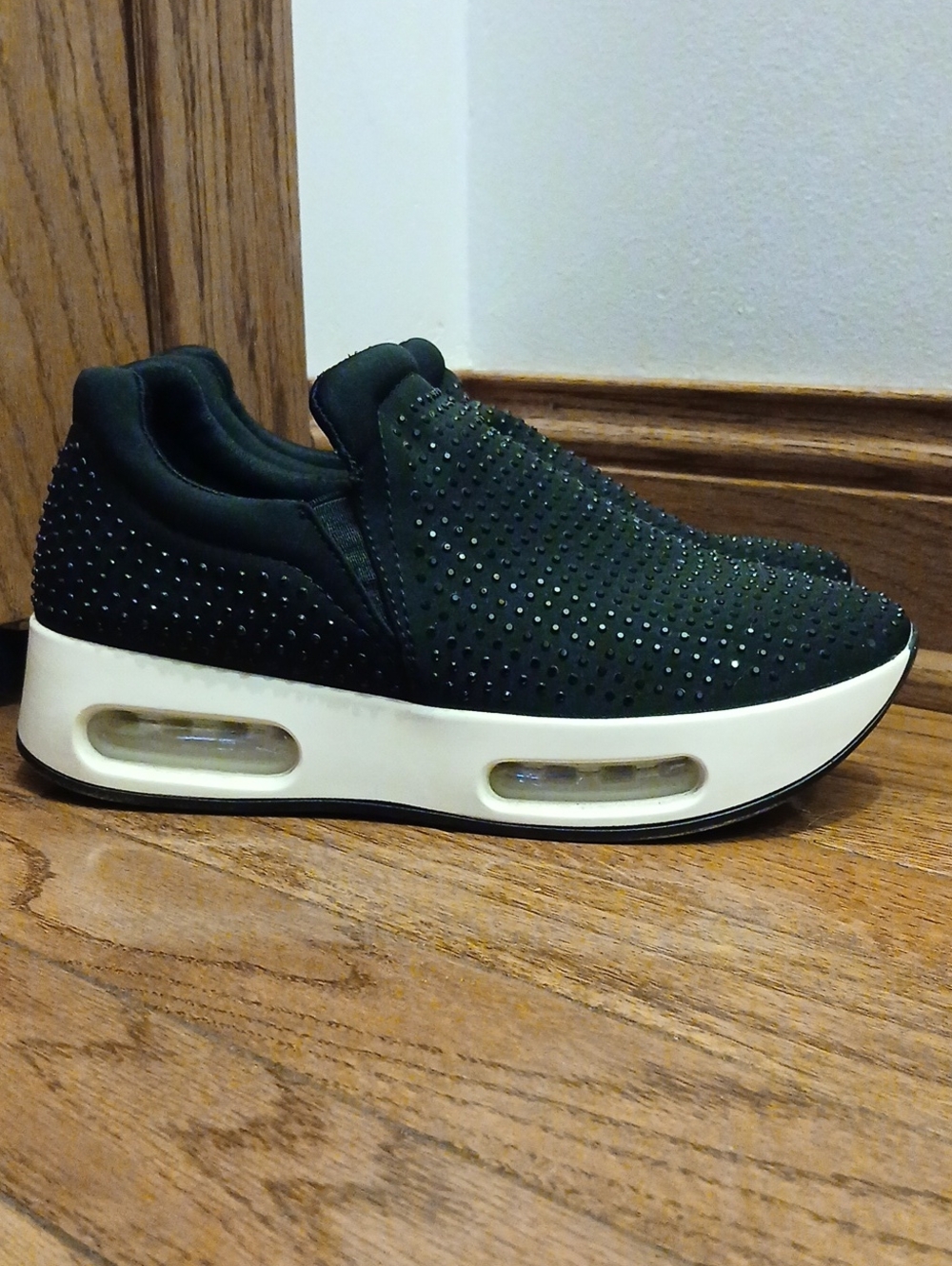 Women’s Black Slip-On Platform Sneakers with Stud Accents. Size 38